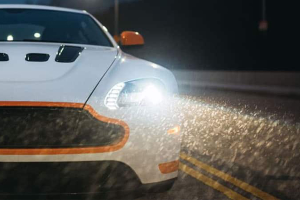 Reflektor LED kontra halogen — co jest lepsze?